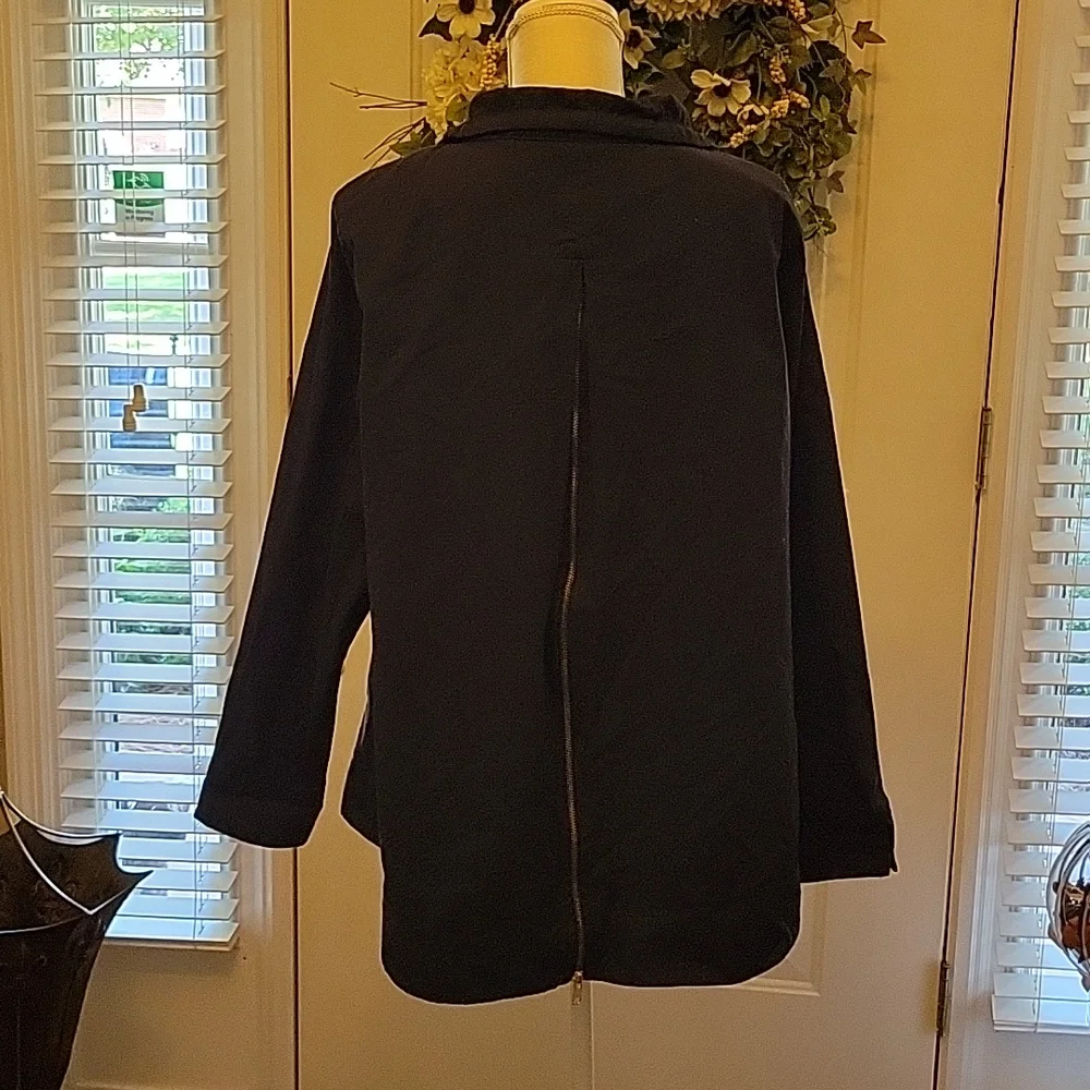 Crown & Ivy navy blue 100% cotton short jacket snap front portrait collar L EUC…